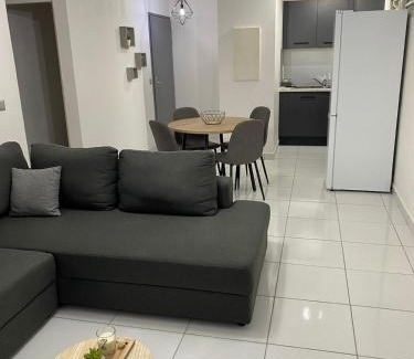 Les Abymes Apartment | L'Appart