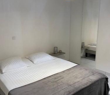 Les Abymes Apartment | L'Appart
