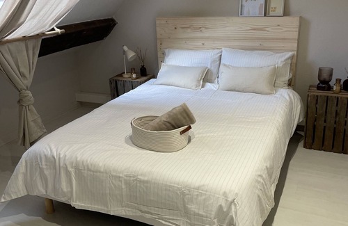Chalon-sur-Saone Apartment | L'appart Saint-laurent au Cœur de Chalon Sur Saône