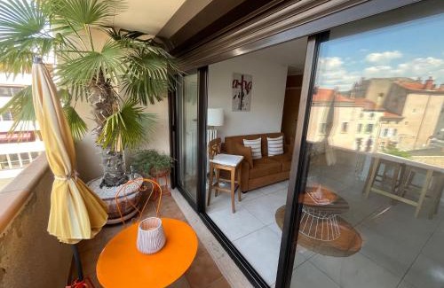 Issoire Apartment | L'appartement du bonheur - Au Cœur des Volcans d'Auvergne sur la Route du Sud