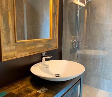 Avize House | L'appartement et les Suites de VJL.