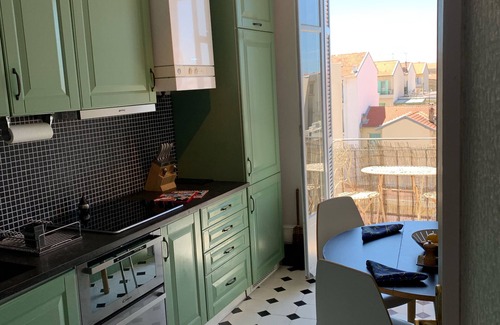 Thiers Apartment | L'ART DES AMIS- deluxe penthouse with south-facing terrace/Musiciens/Nice