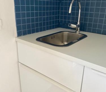 Cannes Apartment | L'Astrolabe - Studio - refurbished - seaside