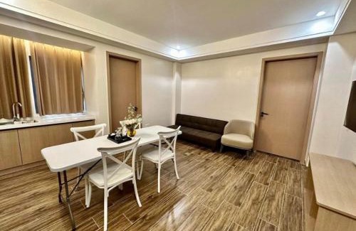Baybay City Hotel | L' Asuncion Hotel
