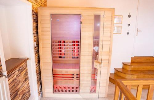 Aze Apartment | L'atypik - Clim - Sauna - Piscine