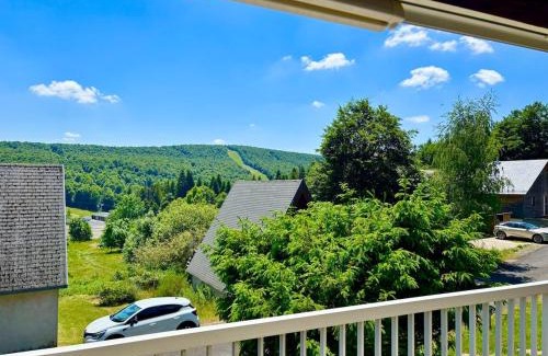 Prades-d'Aubrac House | L'Aubrac au fil des saisons