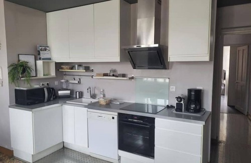 Avignon City Centre House | l'Avignonesque Intra-Muros: Rooftop House 12/14 p