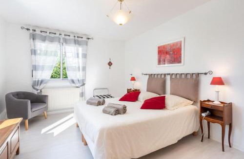 8th Arrondissement Apartment | L'Azalée - 106m2 quartier Monplaisir Lyon 8