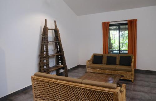 Vagator Apartment | L'AZUR Studio Cottage 2, Vagator Beach GOA