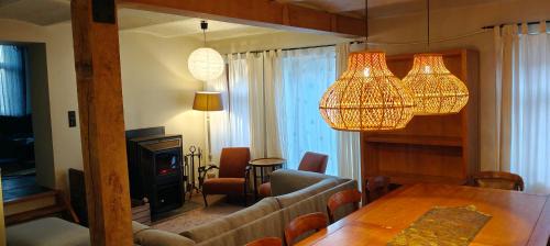 Herbeumont House | L'Eaubergerine