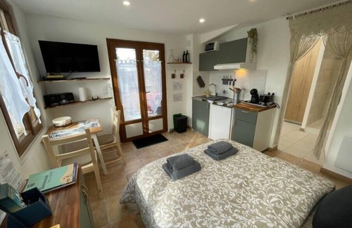 Noyers-sur-Cher Apartment | L'echappée Studio Dans Domaine Clos