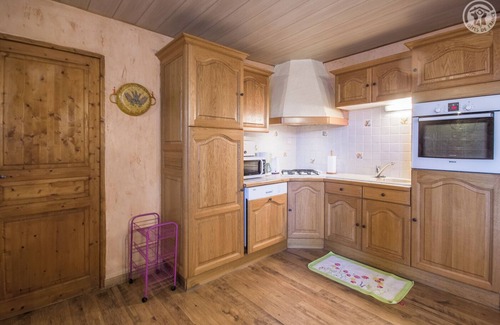 Thoiry House | L'ECLAIRCIE - THOIRY