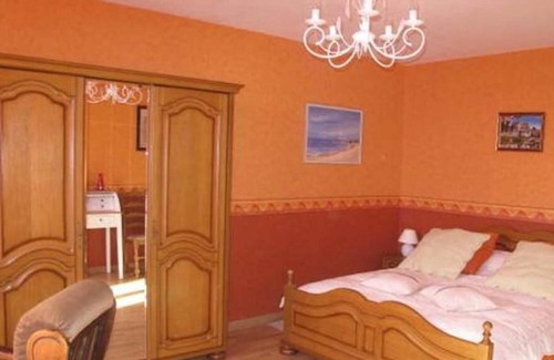 Saint-Nicolas-des-Motets Bed & Breakfast | L'eclipse