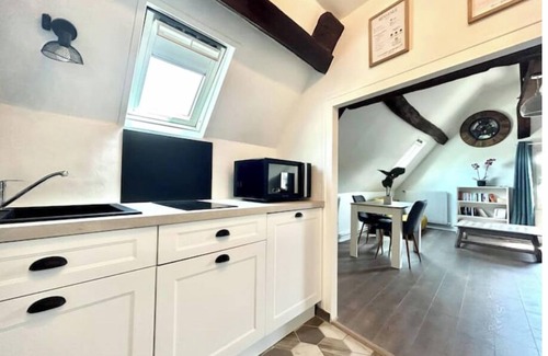 Chartres Apartment | L'écuyer: studio in the heart of the historic district