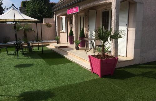 Thiais House | L'Eden Orly Aéroport