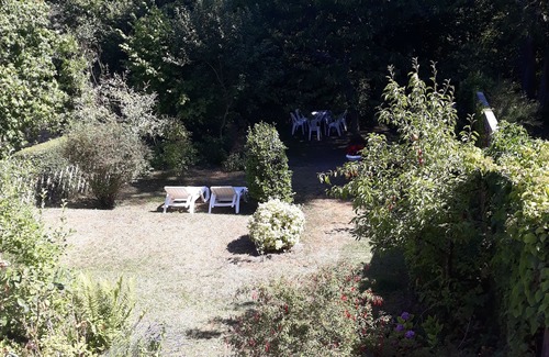 Arques-la-Bataille House | L'escale Arquaise, The house with a flower garden