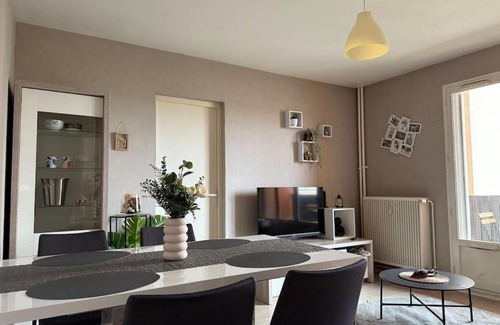 Faubourg-Raines Apartment | L escale de l Ouche