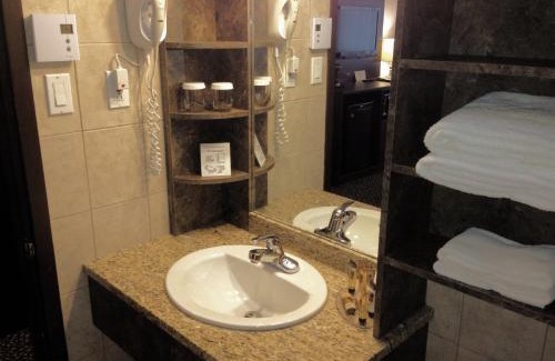 Val-d'Or Hotel | L'Escale Hôtel Suites