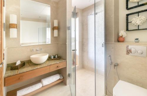 Zig Zag Ward Resort | L'Escale Resort Marina & Spa - Small Luxury Hotels of the World