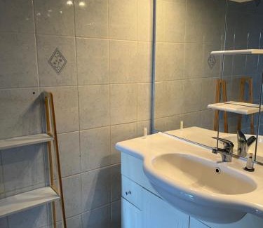 Fleury-les-Aubrais Apartment | L'Espace Privilège - F3 avec Balcon, Lamballe