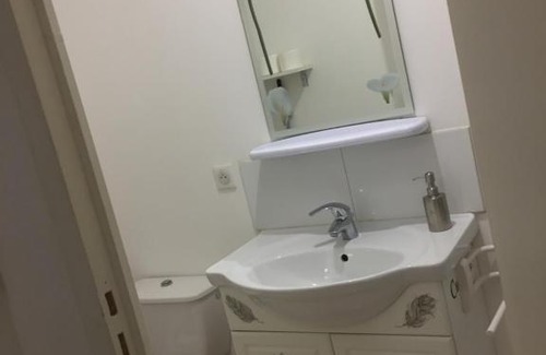 Lacaune Apartment | L’esprit libre