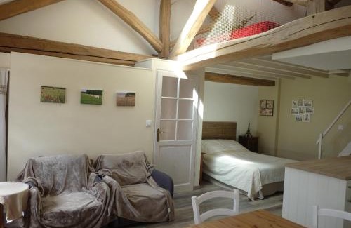 Orgerus House | L'Etable d'Orgerus