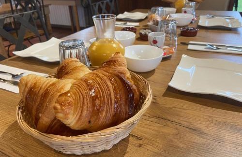 Beuvardes Hotel | L'Etape Restaurant - Bar et Gîte