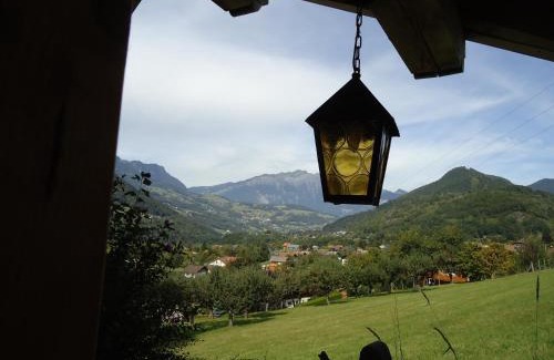 Venthon Bed & Breakfast | L'Eterlou Chambres d'Hote