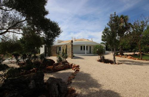 Foral Bed & Breakfast | L&F House