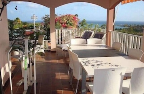 Le Diamant House | L'hacienda
