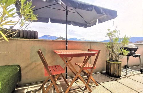 Cran-Gevrier Apartment | L'HARMONY * Beautiful mountain views/2 terraces/2 bikes