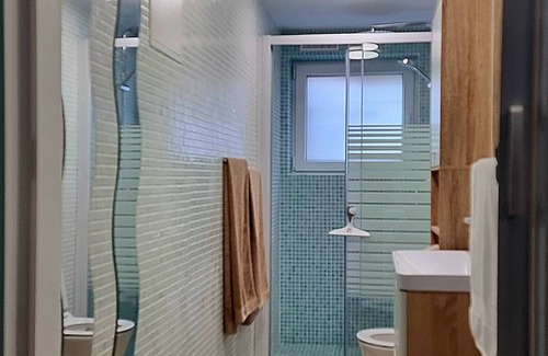 Garches Bed & Breakfast | "l'hotel A LA Maison": Appartement Independant Dans Maison Saint Cloud