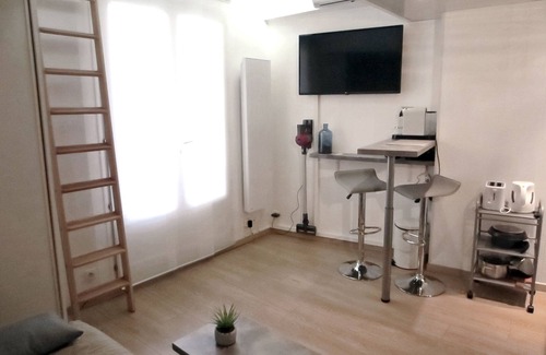 Trouville-sur-Mer Apartment | L'IDEAL 6: optimized STUDIO in the "Golden Triangle" (casino 50m, beach 150m)