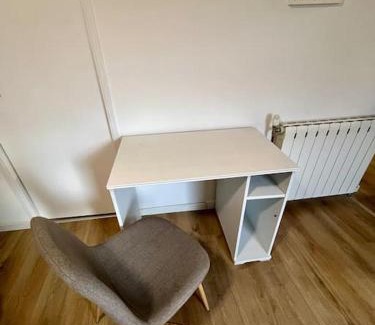 Riorges Apartment | L'Idylle de Riorges