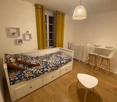 La Roche-sur-Yon Apartment | L'Imprimerie B3, studio cosy au coeur de La Roche