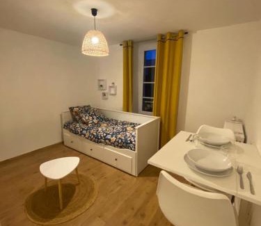 La Roche-sur-Yon Apartment | L'Imprimerie B3, studio cosy au coeur de La Roche