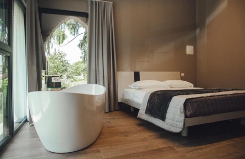Castelvetro Piacentino House | L’infinito residence