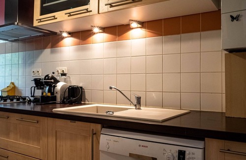 Les 3 Cites Apartment | L'Intemporel - Appartement T3 avec jardinet
