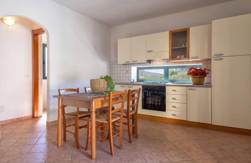 Trinita d'Agultu Apartment | L'Oasi Bilo A1 by Interhome