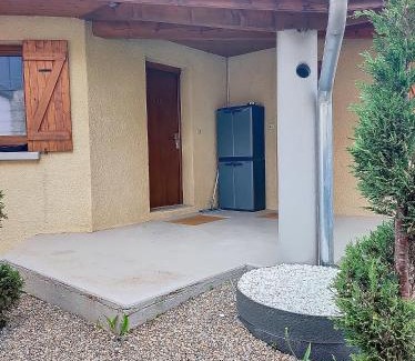 Oyonnax Apartment | L'oasis d'Anatole