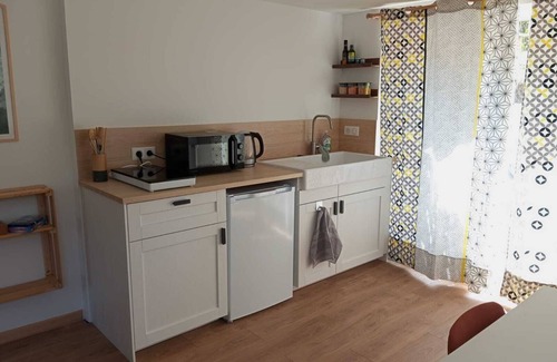 Tharon-Plage Apartment | L'Olivier, a cozy apartment between sea and forest