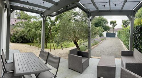 Onesse-et-Laharie House | L'olivier