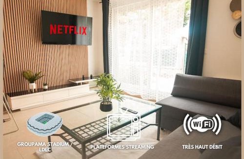 Decines-Charpieu Apartment | L'onde Douce - T2 Cosy - Proximité tram T3 & T7