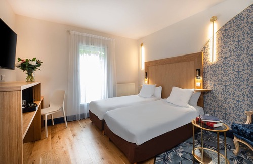 Chancelade Hotel | L'Orangerie du Chateau des Reynats