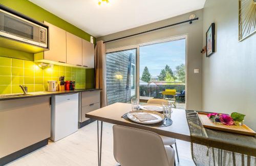 Lambersart Apartment | L Orea - Canon d Or - Terrasse - Wifi - Parking Gratuit