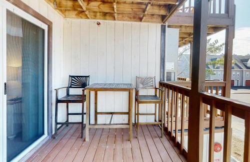 Caine Woods Apartment | L-ost Colony 262