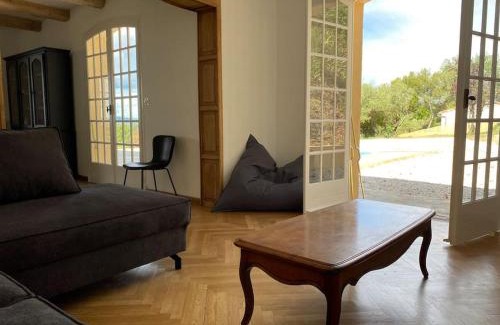 Ledignan Villa | L'oustal des cigales, villa avec piscine privée