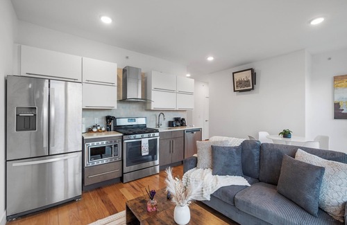 Olde Kensington Apartment | L.Square #B403 (1BR)
