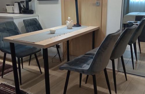 Kaunas Apartment | L studio