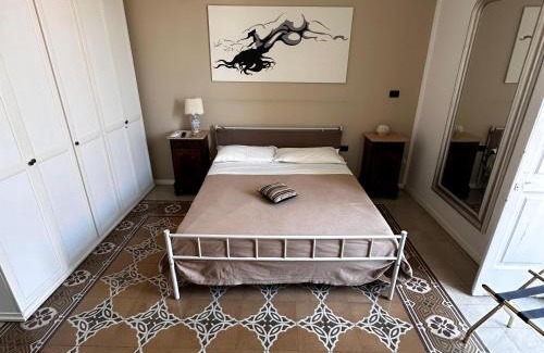 Salerno Bed & Breakfast | L'Una di Notte